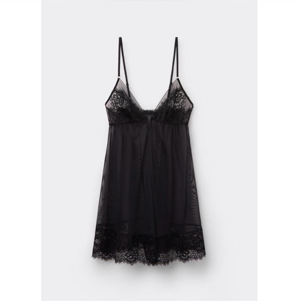 Intimissimi Sheer Glamour Tulle and Lace Babydoll